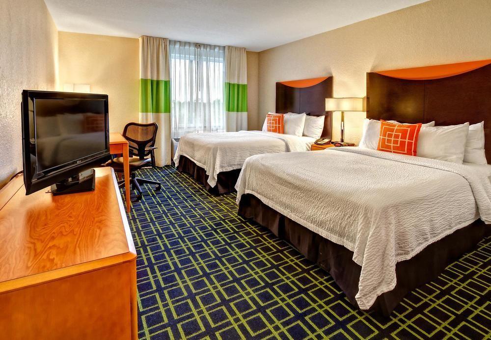 Fairfield Inn And Suites By Marriott Naples Golden Gate Exterior foto