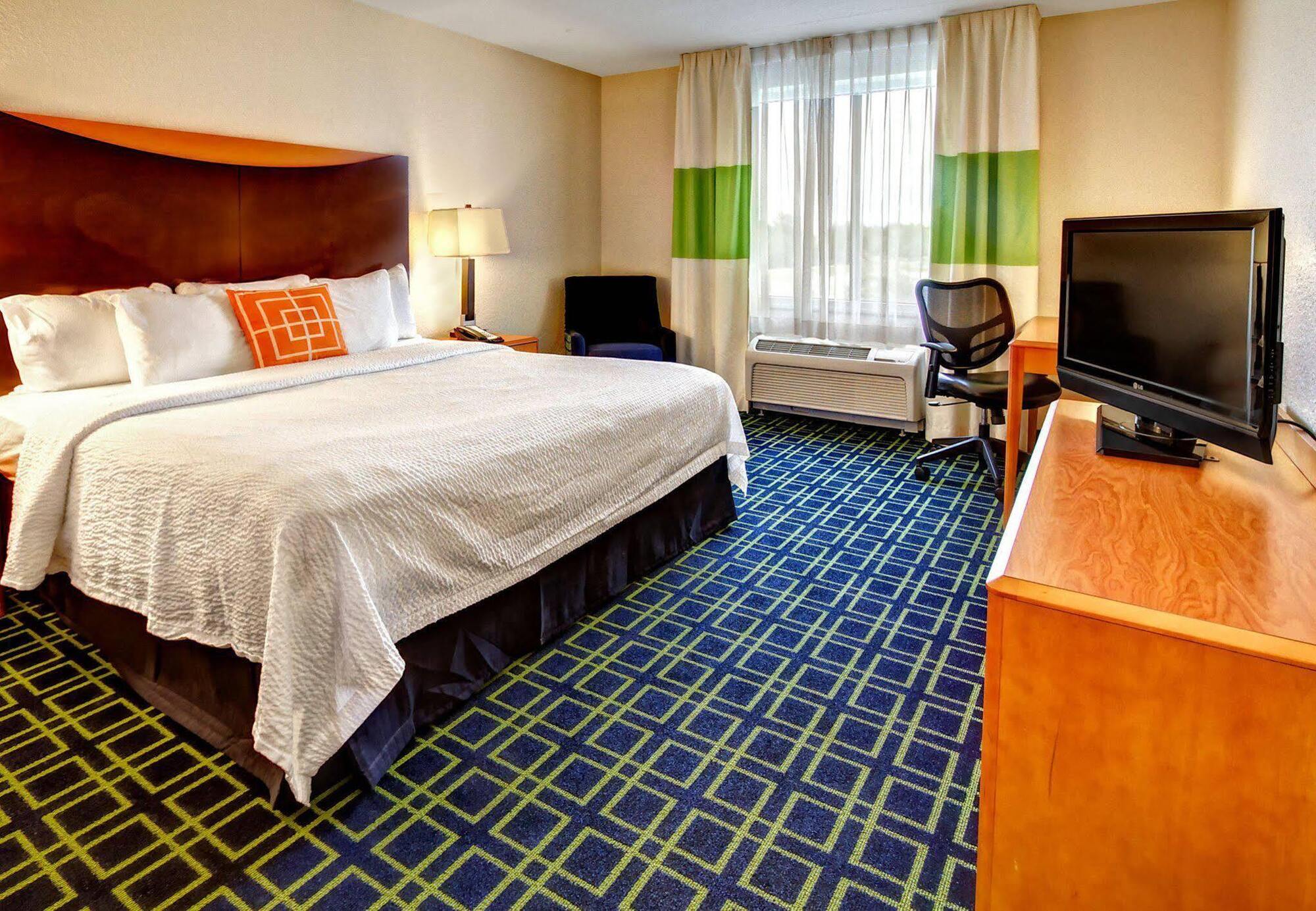 Fairfield Inn And Suites By Marriott Naples Golden Gate Exterior foto